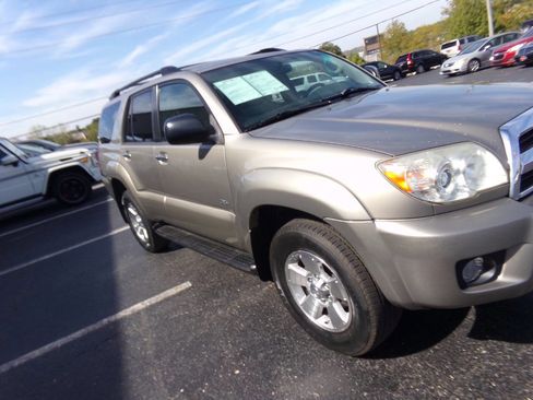 Used 2008 Toyota 4Runner SR5 image 46