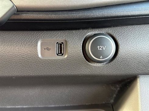 Used 2022 Ford Transit 350 XLT image 44