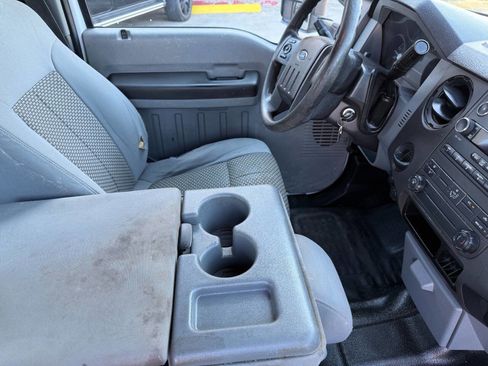 Used 2015 Ford F250 XL w/ XL Value Package image 12