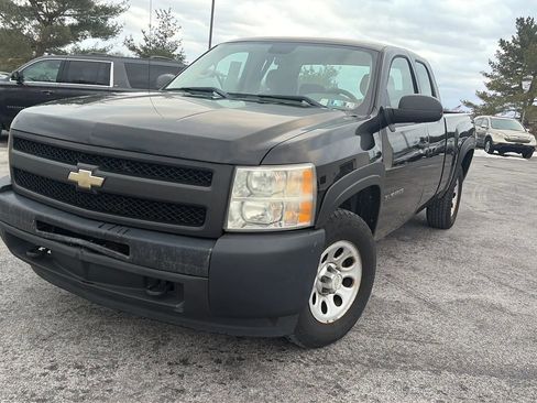Used 2010 Chevrolet Silverado 1500 W/T image 19