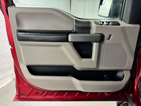 Used 2016 Ford F150 XLT w/ Equipment Group 302A Luxury AWD/4WD image 13