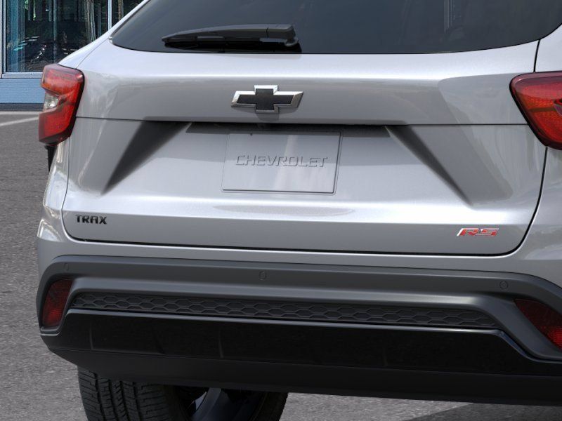 New 2026 Chevrolet Trax RS w/ Driver Confidence Package FWD image 14