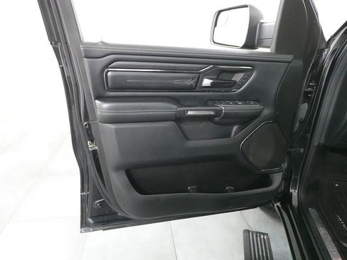 Used 2022 RAM 1500 Limited AWD/4WD image 19