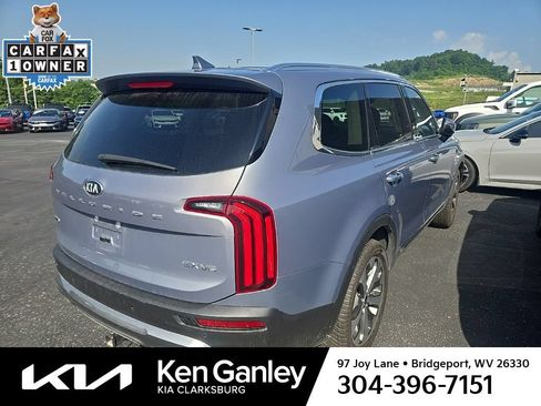 Used 2020 Kia Telluride EX w/ EX Premium Package AWD/4WD image 3