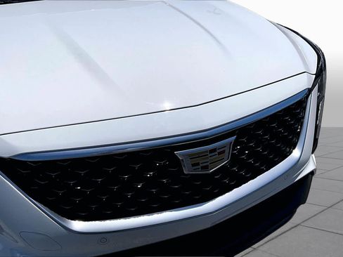 Used 2025 Cadillac CT5 Premium Luxury RWD image 30
