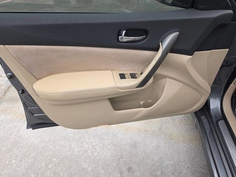 Used 2014 Nissan Maxima 3.5 S w/ Limited Edition Package FWD image 18