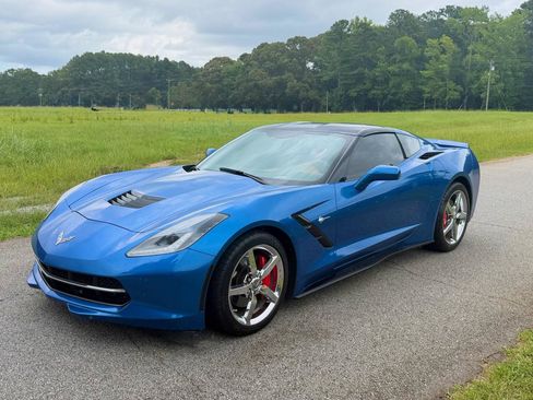 Used 2014 Chevrolet Corvette Stingray Coupe w/ 3LT Preferred Equipment Group RWD image 5