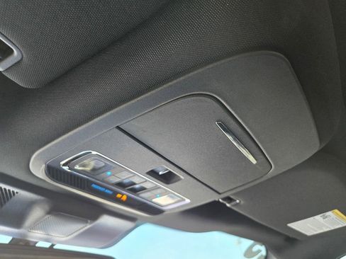 Used 2023 Ford F150 Lariat w/ Equipment Group 502A High image 16