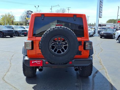 Used 2023 Jeep Wrangler Unlimited Sport AWD/4WD image 5