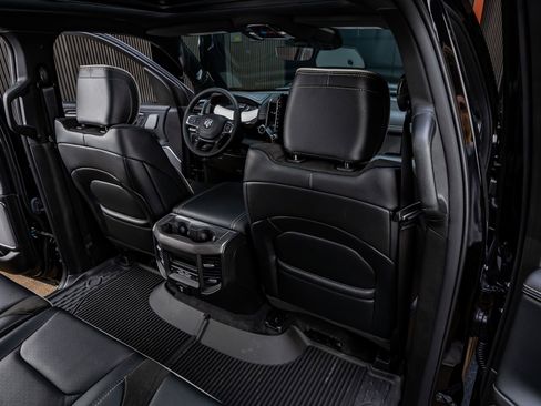 Used 2026 RAM 1500 Laramie w/ Night Edition image 31