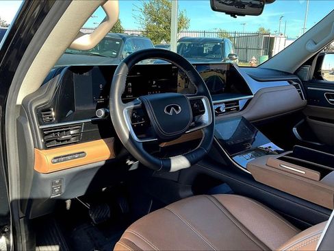 Certified 2025 INFINITI QX80 Sensory w/ Exterior Package image 17