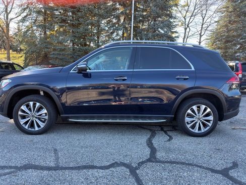 Used 2022 Mercedes-Benz GLE 350 4MATIC w/ Premium Package image 7