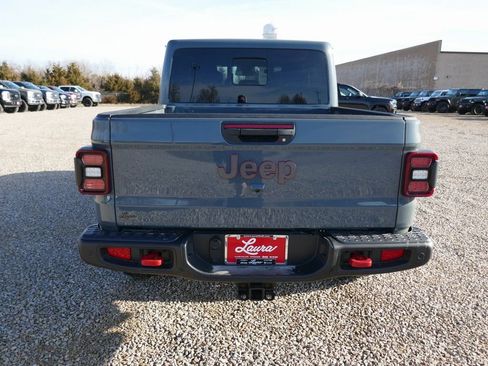 New 2026 Jeep Gladiator Rubicon AWD/4WD image 6