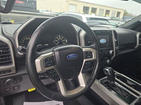 Used 2020 Ford F150 Lariat w/ Equipment Group 502A Luxury AWD/4WD image 12