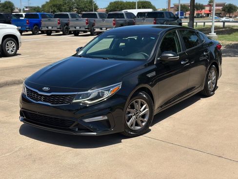 Used 2020 Kia Optima LX image 43