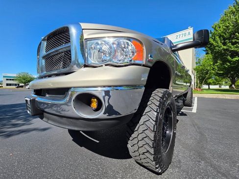 Used 2004 Dodge Ram 2500 Truck SLT w/ Trailer Tow Group AWD/4WD image 10