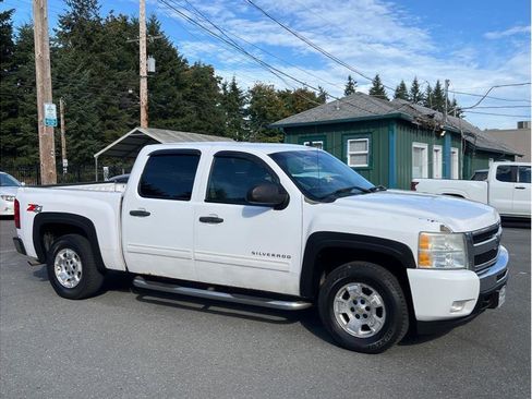 Used 2010 Chevrolet Silverado 1500 LT image 1