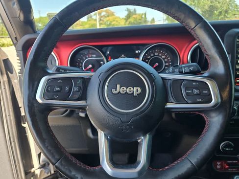 Used 2019 Jeep Wrangler Unlimited Rubicon AWD/4WD image 22