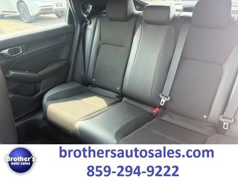 Used 2025 Honda Civic Sport image 30