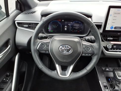 Used 2026 Toyota Corolla Cross AWD Hybrid w/ Convenience Package image 28