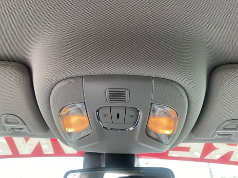 Used 2022 Jeep Compass Trailhawk w/ Trailhawk Convenience Group image 28