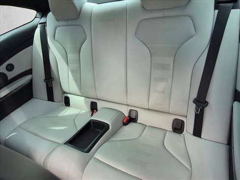 Used 2018 BMW M4 Coupe RWD image 14
