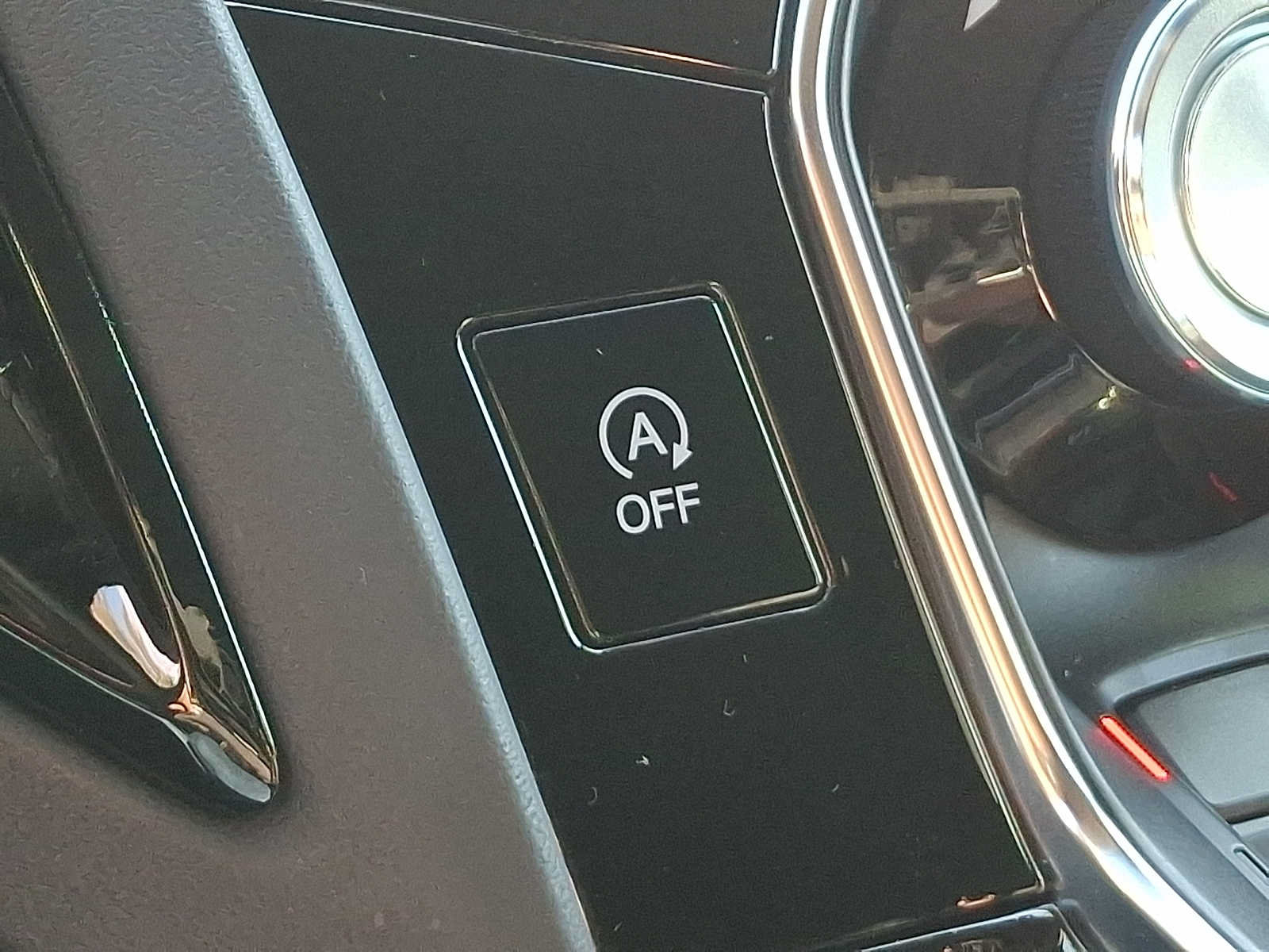 Used 2024 Acura RDX SH-AWD image 23