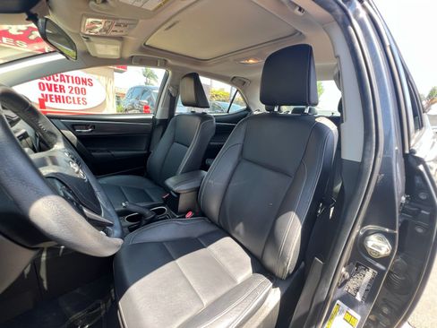 Used 2018 Toyota Corolla XLE w/ Protection Package FWD image 10