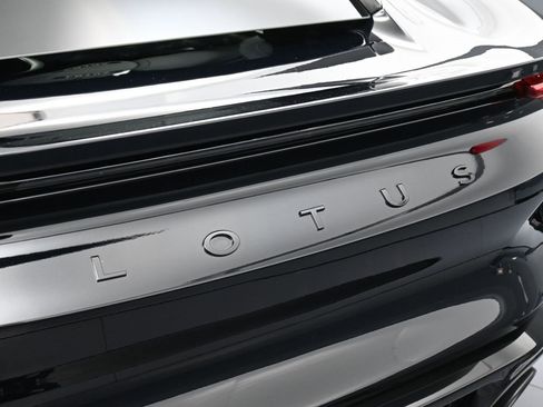 New 2026 Lotus Emira SE image 15