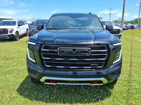 New 2026 GMC Yukon AT4 Ultimate AWD/4WD image 2