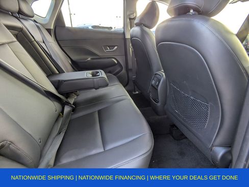 Used 2024 Hyundai Kona Limited image 16