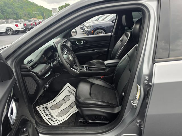 Used 2023 Jeep Compass Latitude w/ Convenience Group AWD/4WD image 15