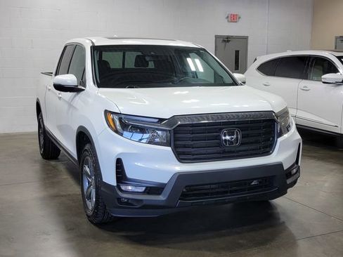 Certified 2023 Honda Ridgeline RTL image 4