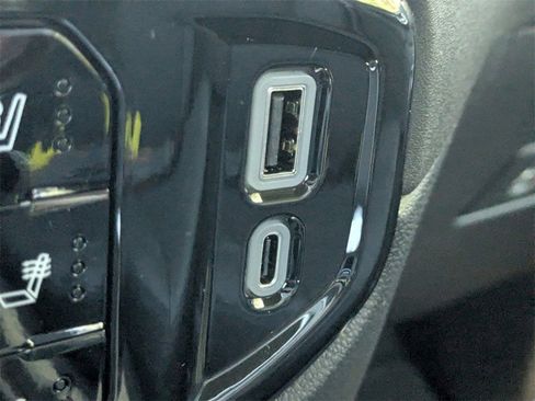 New 2026 GMC Sierra 1500 SLT w/ SLT Premium Plus Package image 24