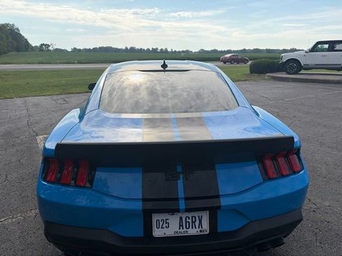 Used 2025 Ford Mustang GT RWD image 13
