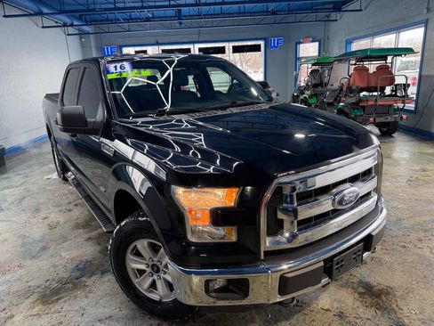 Used 2016 Ford F150 XLT AWD/4WD image 4