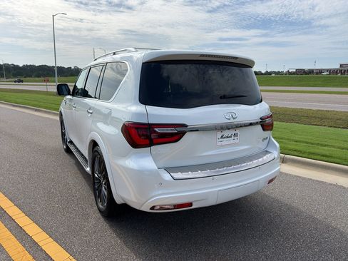 Used 2021 INFINITI QX80 Premium Select w/ Cargo Package RWD image 6