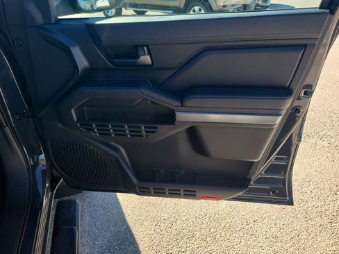 New 2026 Toyota Tacoma SR5 image 43