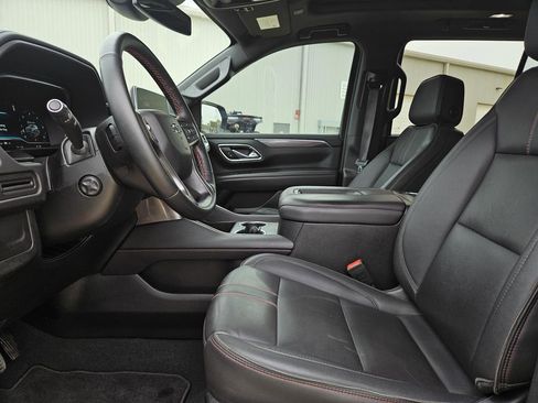 Used 2024 Chevrolet Tahoe RST w/ Luxury Package RWD image 11