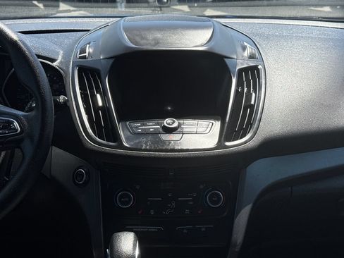 Used 2019 Ford Escape SE AWD/4WD image 16