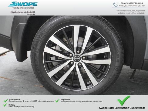 Used 2024 Nissan Pathfinder Platinum AWD/4WD image 31