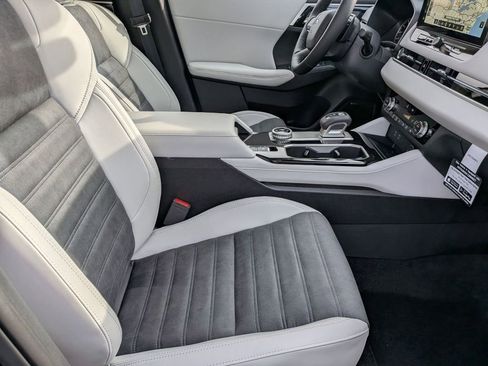 New 2026 Mitsubishi Outlander SE image 30