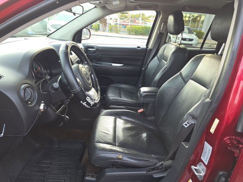 Used 2015 Jeep Compass High Altitude image 8