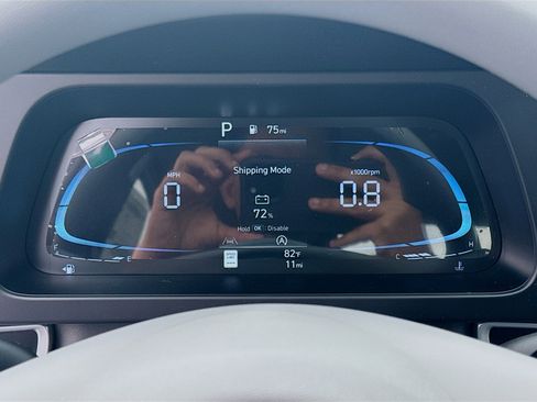 New 2026 Hyundai Elantra SE FWD image 9