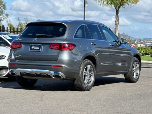 Certified 2021 Mercedes-Benz GLC 300 4MATIC image 3