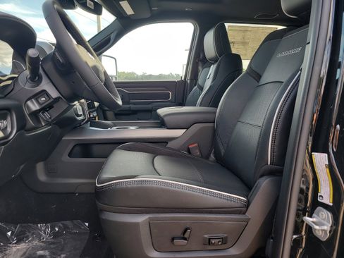New 2025 RAM 2500 Laramie image 13