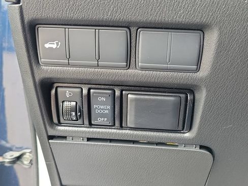 Used 2018 Nissan Armada SL w/ Moonroof Package AWD/4WD image 22