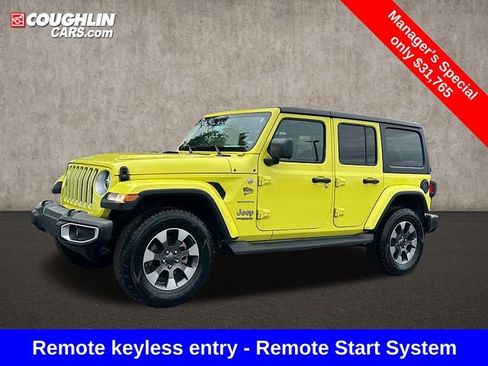Used 2022 Jeep Wrangler Unlimited Sahara w/ Cold Weather Group image 4