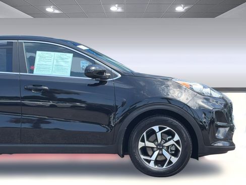 Used 2022 Kia Sportage LX FWD image 33