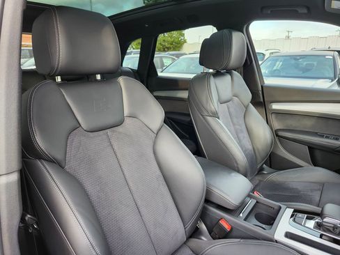 Used 2024 Audi Q5 e Prestige image 19